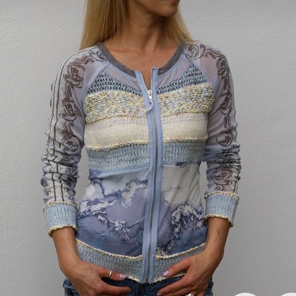 Tricotto Zip Up